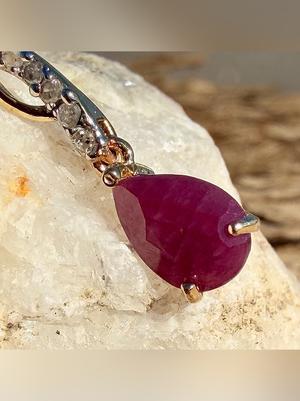 ❤️ 10K SOLID GOLD 1 CTW Ruby & Diamond Dangle Earrings - Picture 9 of 11